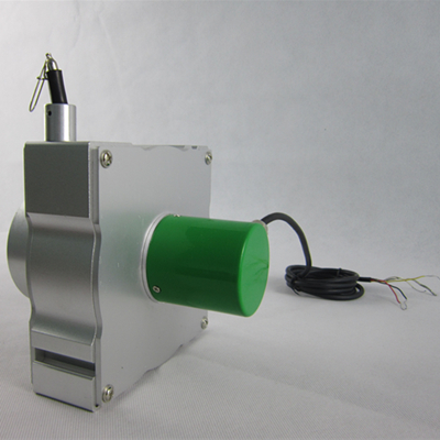 ������ӿƼ�λ�Ƃ������İlչǰ��